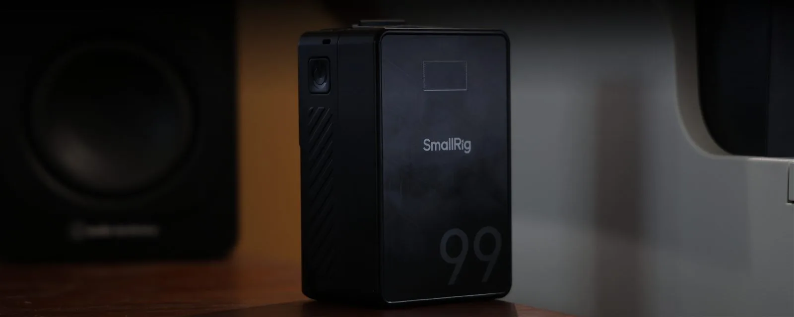 SmallRig 99Wh V-mount battery