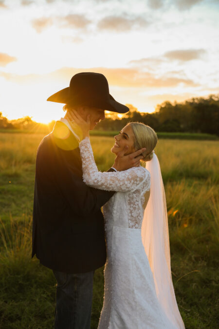 Wedding photo feat akubra. Darcy and Jordyn by Jordan Cullen, Mackay Photographer & Filmmaker.